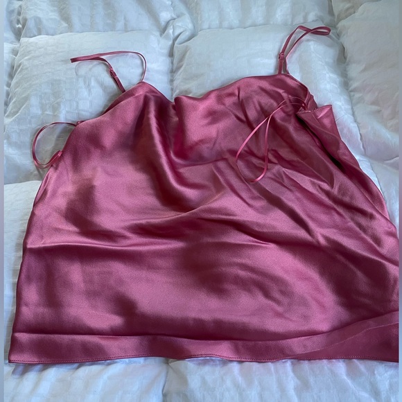 Vince
Satin Draped Cowl-Neck Camisole - Picture 3 of 3